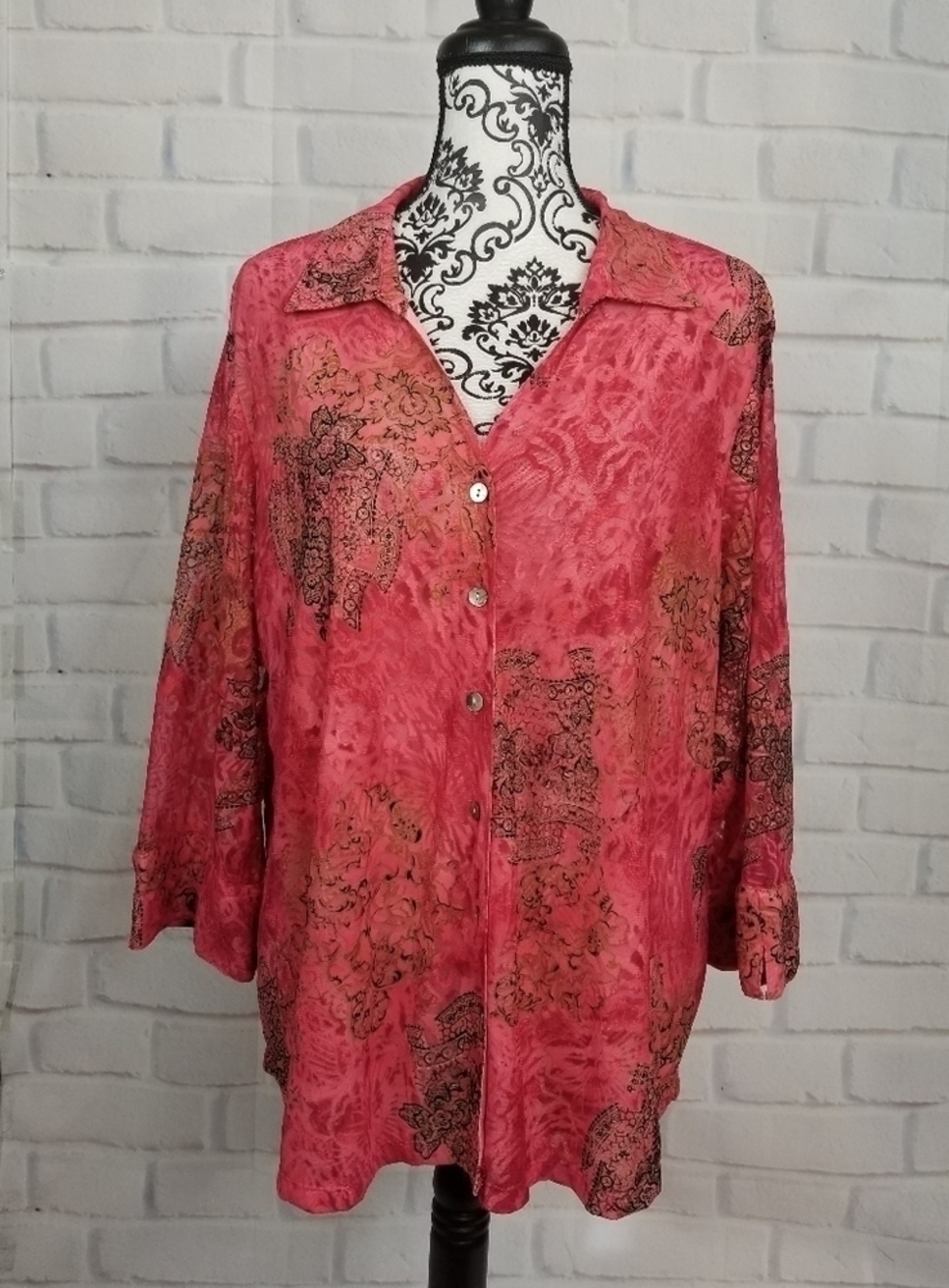 Notation button front floral print 1x shirt